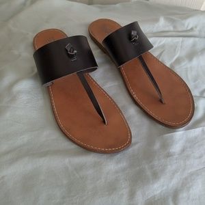 Mossimo Supply Co. Shoes - Mossimo Thong Sandal Mossimo Supply Co. Shoes - Mossimo Thong Sandal